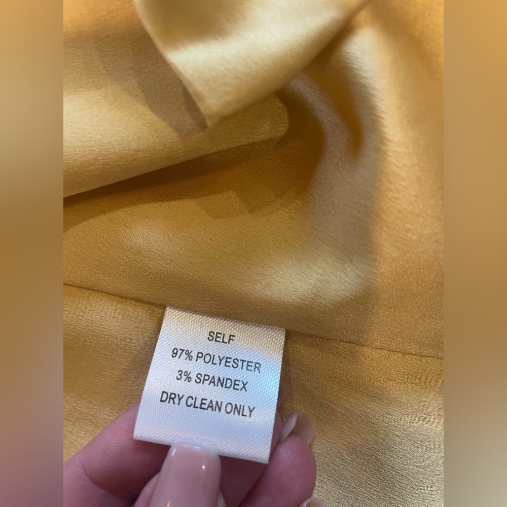 NWT Yellow Off-Shoulder Women's corset Top size M - Picture 4 of 7